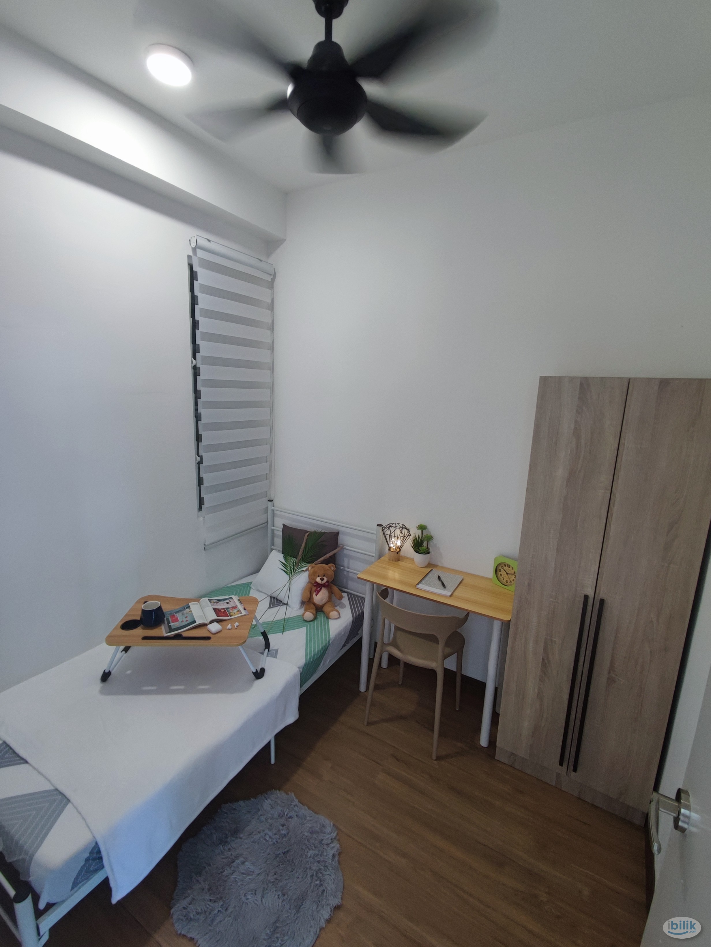 Single Room at Pinnacle, Sri Petaling - Image 3