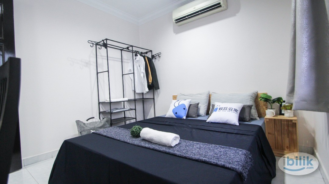 Middle Room at Salvia Apartment, Kota Damansara, NSK Giant, MRT Surian Ioi Damansara, Sunway Nexis Gizza Strand - Image 2