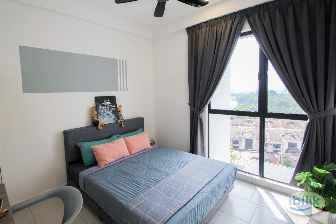 Middle Room @ Astetica Residences, Seri Kembangan, KTM Serdang, The Mines, MIIECC, South City Plaza, MRT Serdang Raya S - Image 2