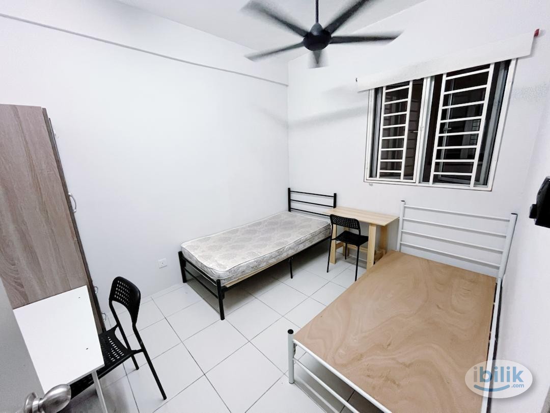 F/F Middle Room Free Wifi/Electric/Water @ Platinum Teratai - Image 1