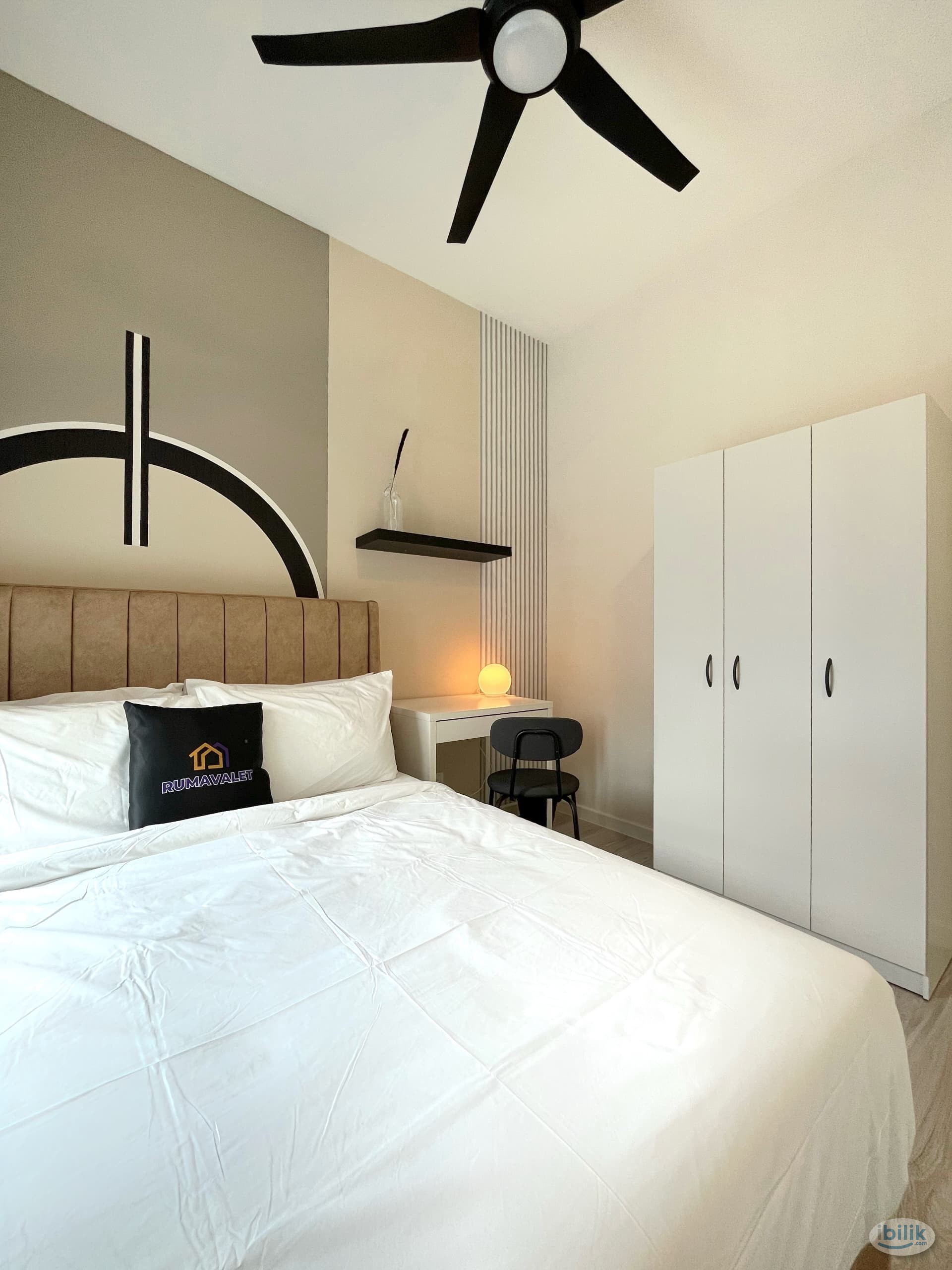Middle Room | Meta Residence| 300 metres to MRT Putra Permai - Image 2