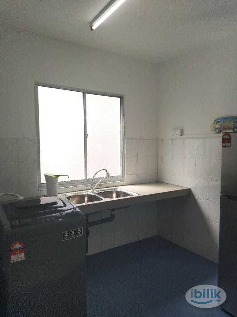 Master Room at Kota Laksamana Utama, Bandar Melaka - Image 5