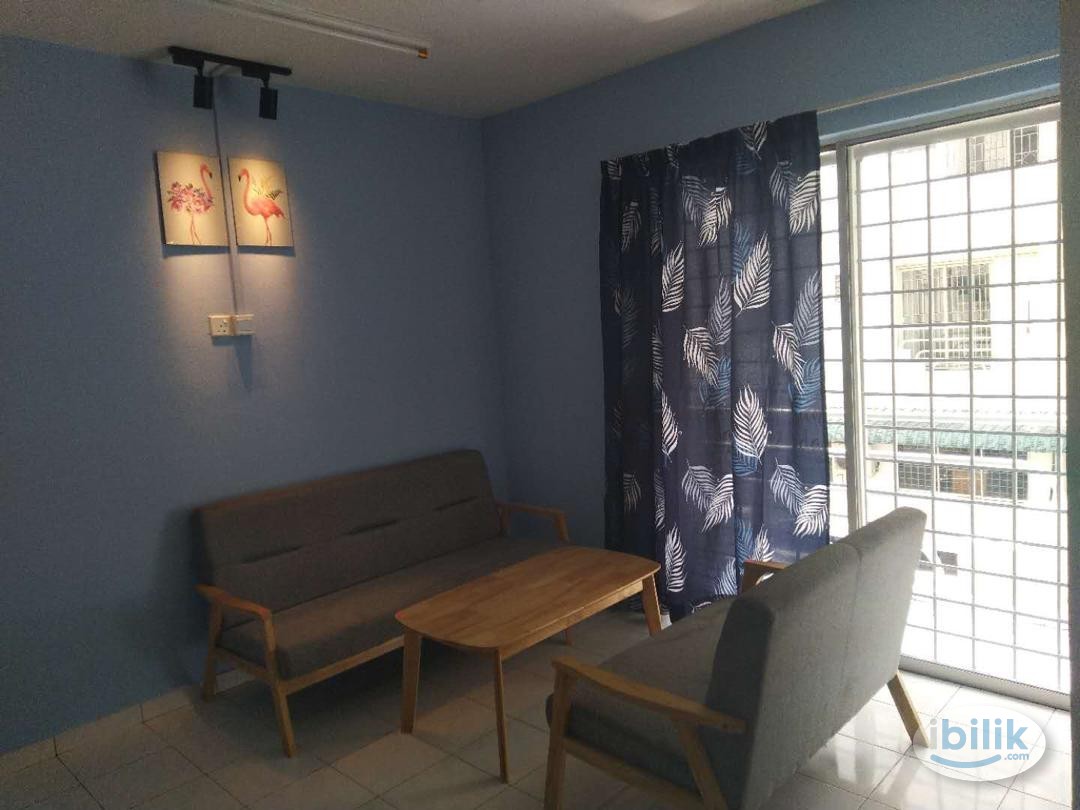 Middle Room at Kota Laksamana Utama, Bandar Melaka - Image 3