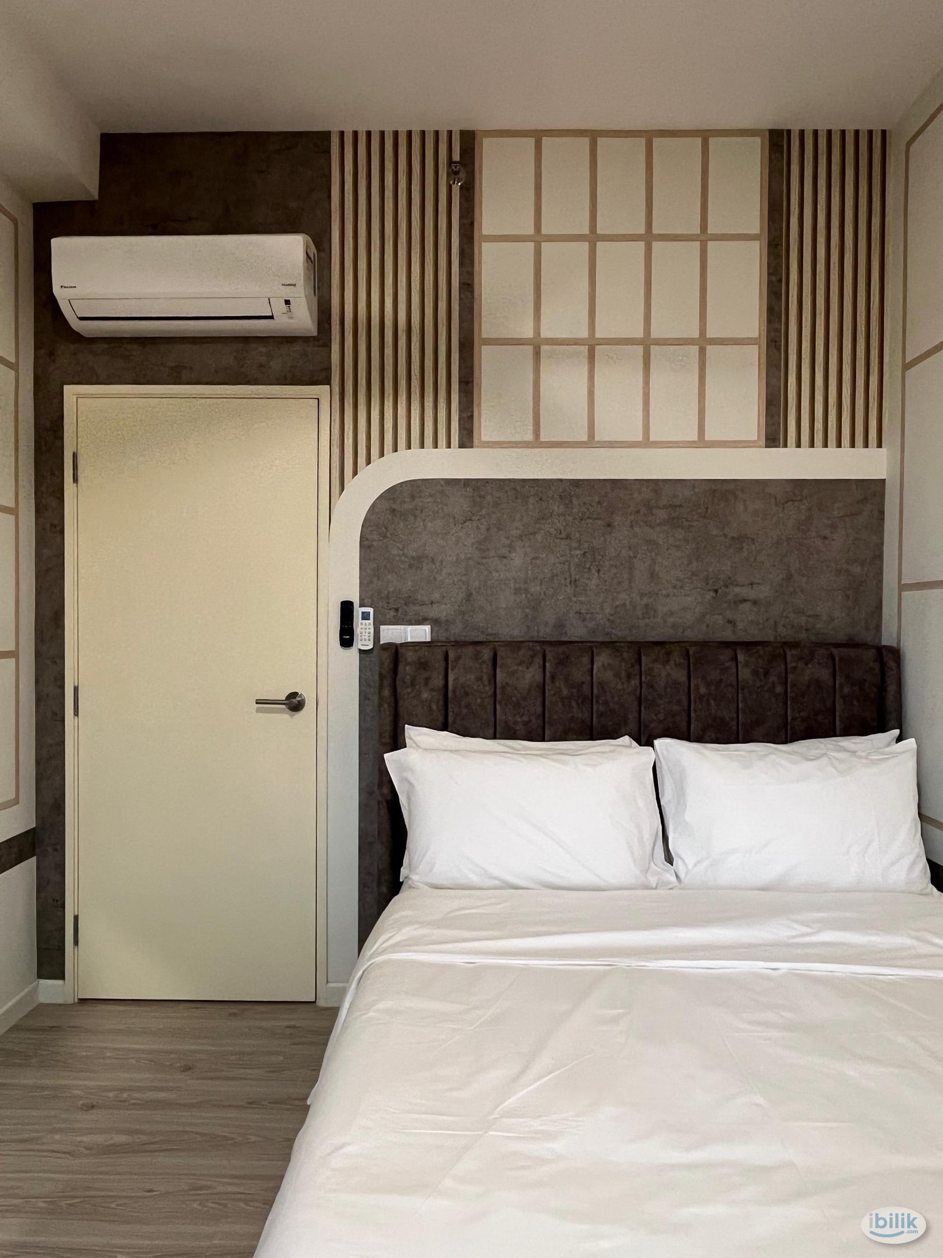 Middle Room | Meta Residence| 300 metres to MRT Putra Permai - Image 1