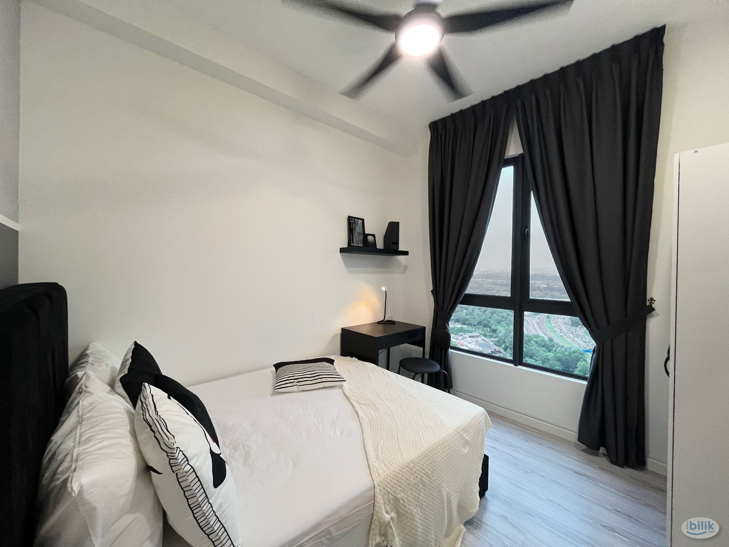 Middle Room | Meta Residence| 300 metres to MRT Putra Permai - Image 3