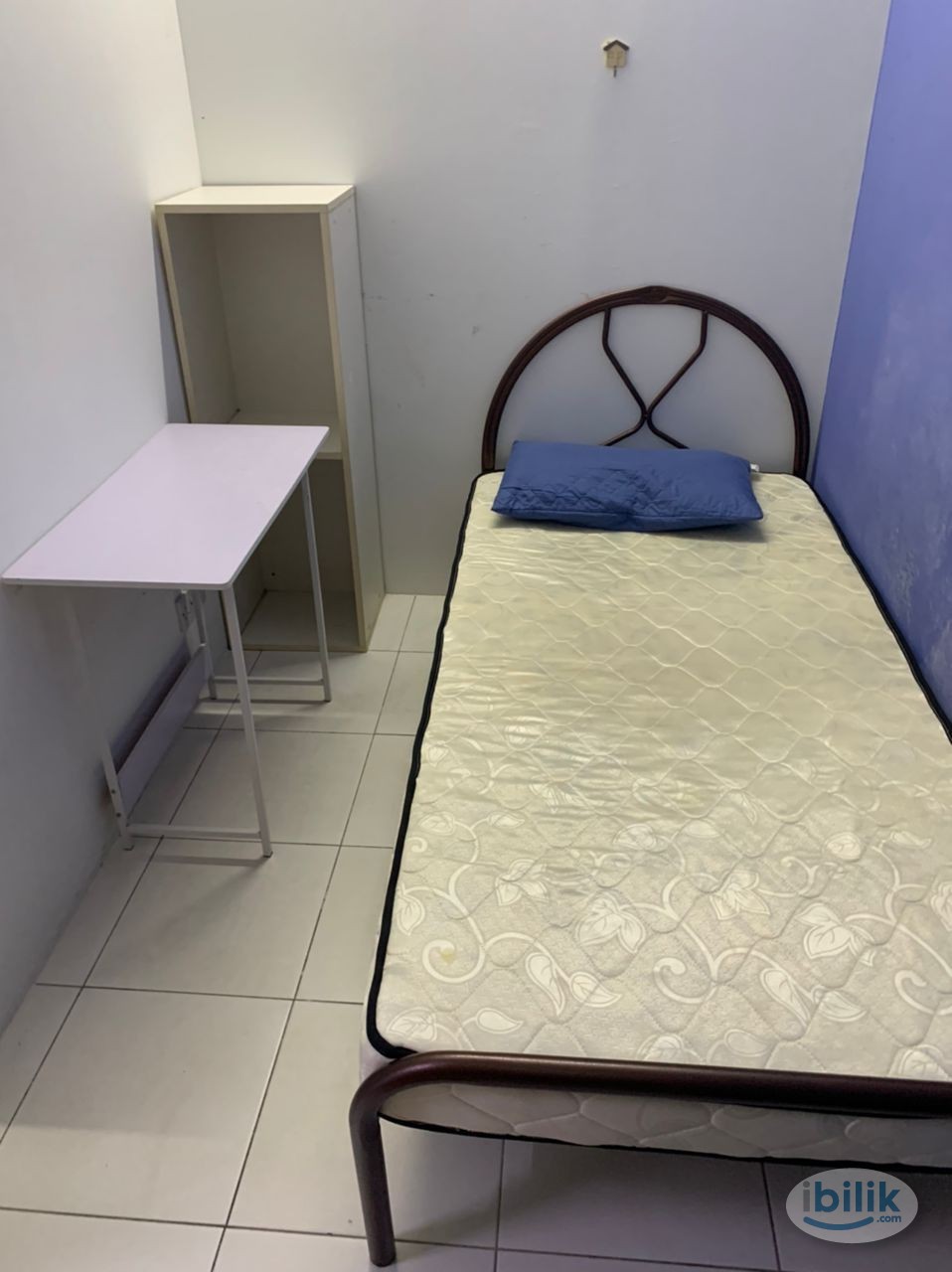 Single small Room  Avenue Crest, Shah Alam,Batu 3 , Sek 22. Near Glenmarie .24 HOUR SECURITY !!Nearby have Giant,  - Image 1