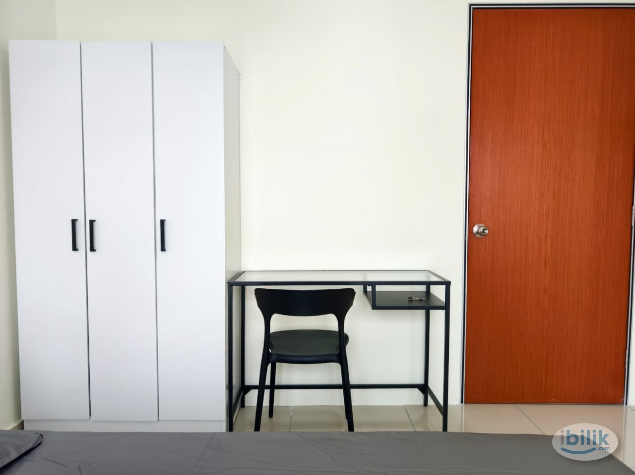 Medium Room for Rent OUG Parklane Jalan Puchong near LRT Bukit Jalil Old Klang Road Mid Valley - Image 2