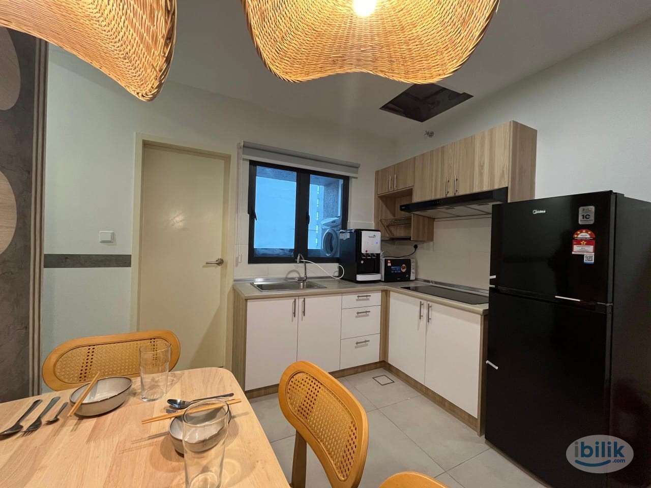 Master Room at Amerin Residence, Balakong - Image 1