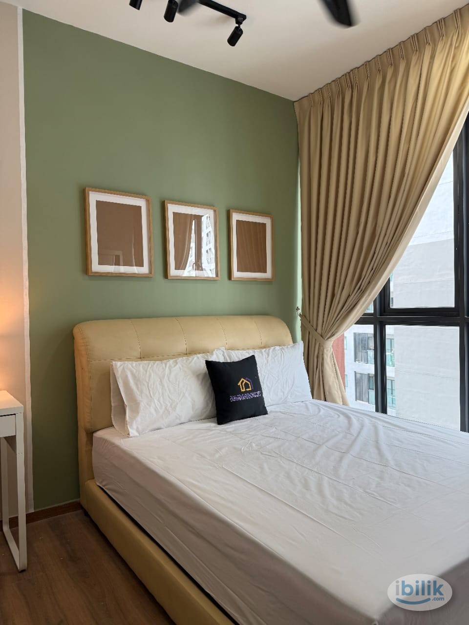 Master Room at Amerin Residence, Balakong - Image 3