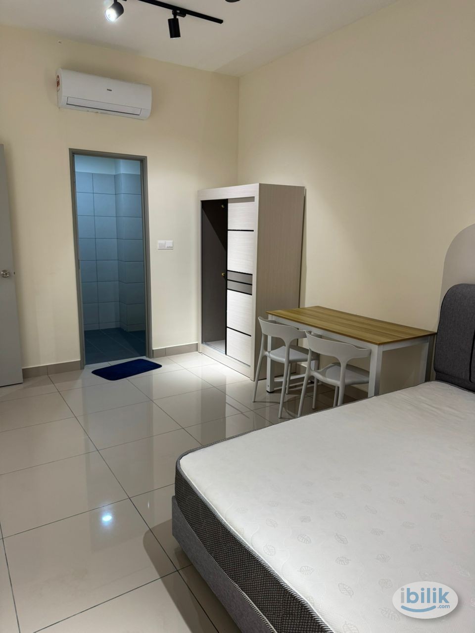 MASTER ROOM, NEXUS KAJANG, KTM & MRT - Image 1