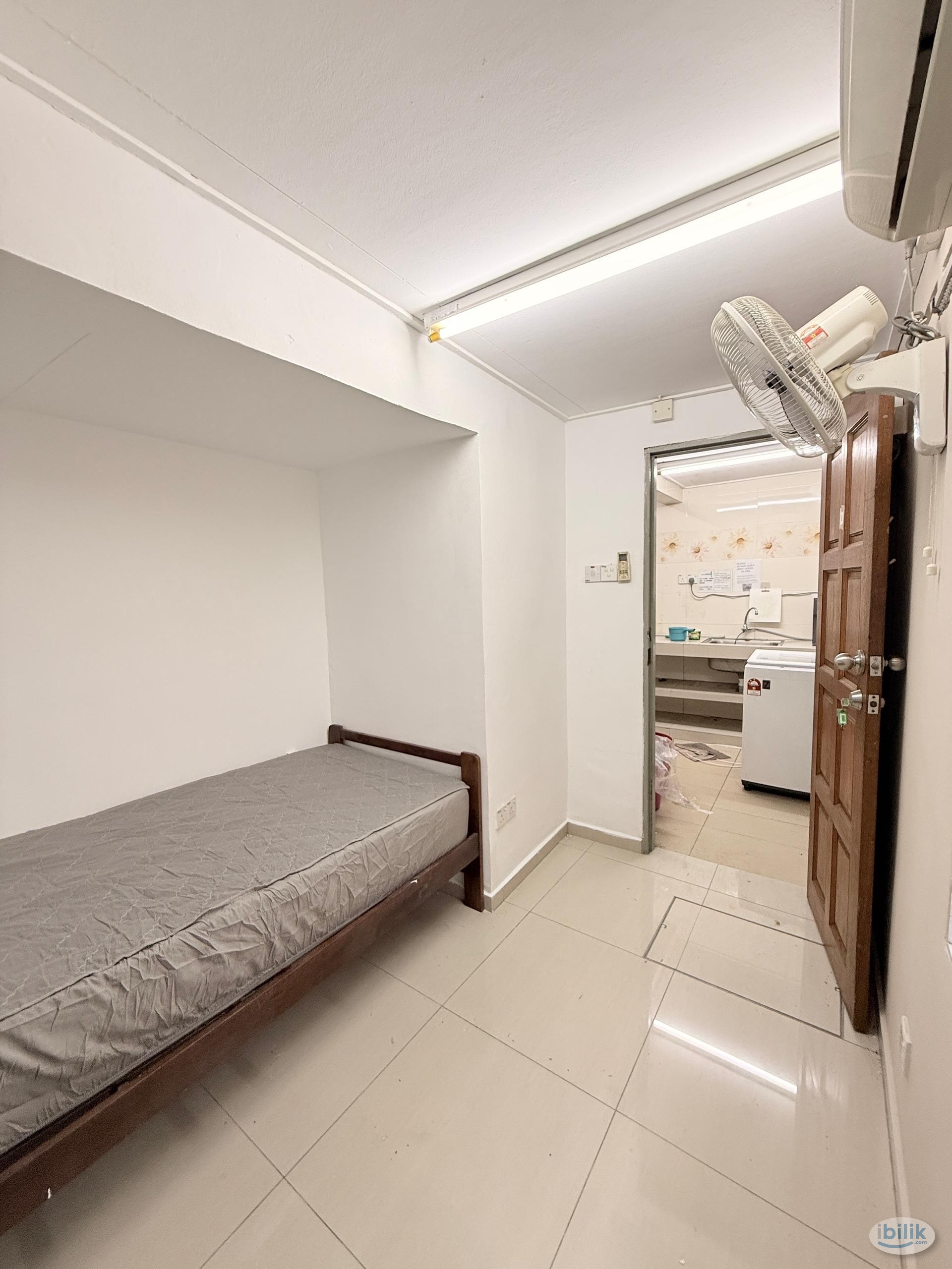 Room with Private Toilet at PJS9! with only 1 month Deposit.  Within Bandar Sunway - Image 1