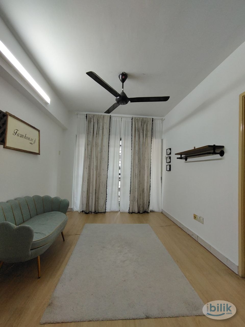 Master Room at Kota Damansara, Petaling Jaya - Image 4