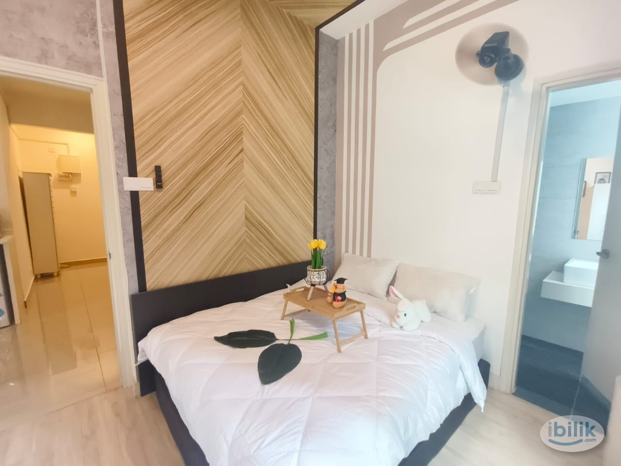 Middle Room at Arte Plus, Ampang Hilir - Image 1
