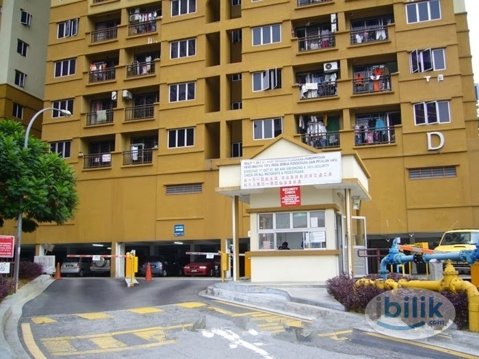 Affordable Master Room at Pelangi Damansara Blk D - Image 1