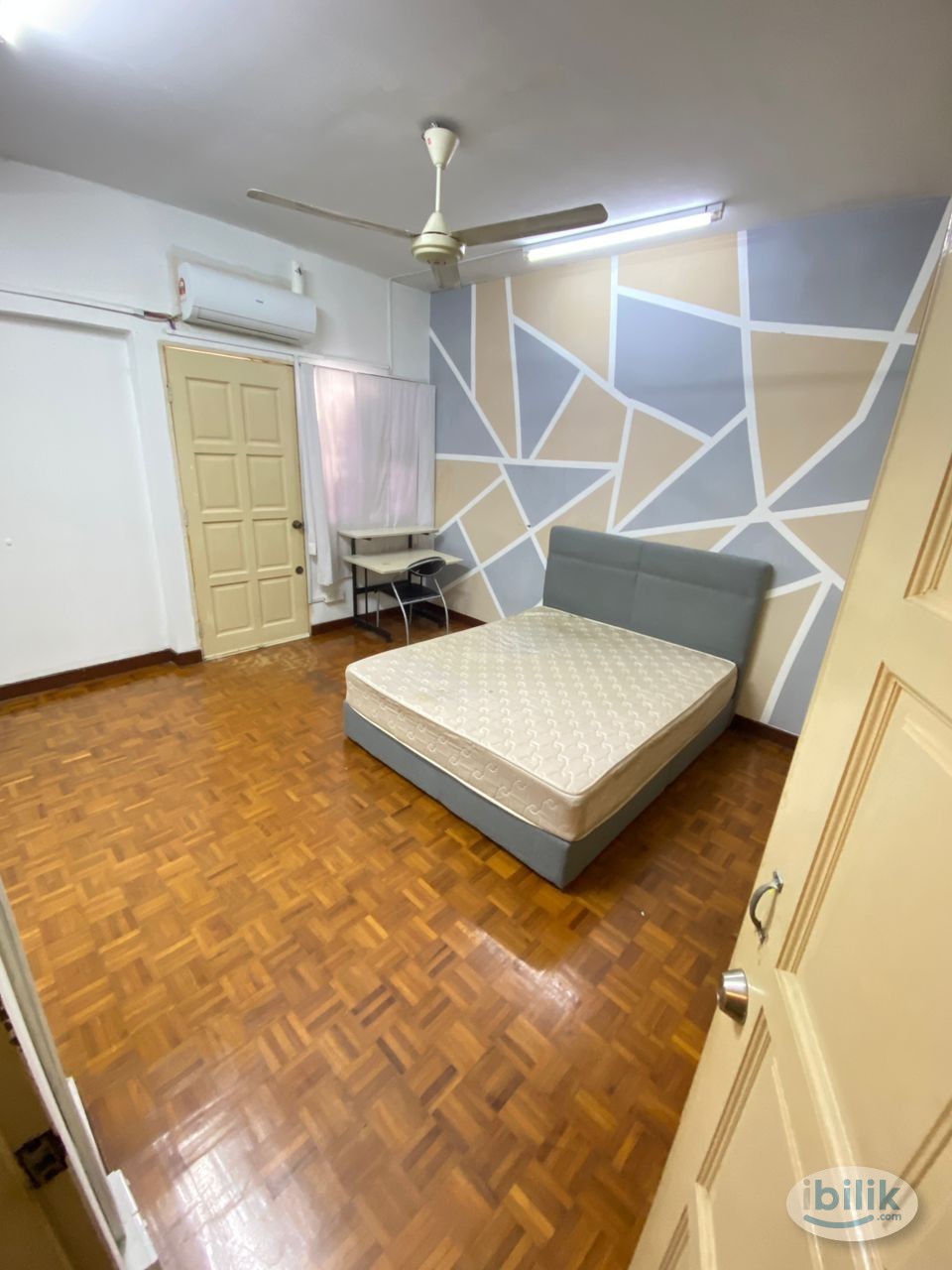 FREE 1 MONTH RENTAL🙇‍♀️NEW UNIT🙇‍♀️SS2 MASTERROOM FOR RENT ✨NEAR TO LRT TAMAN BAHAGIA WALKING 2 MINUTES🚌FREE ELECTRICITY - Image 1