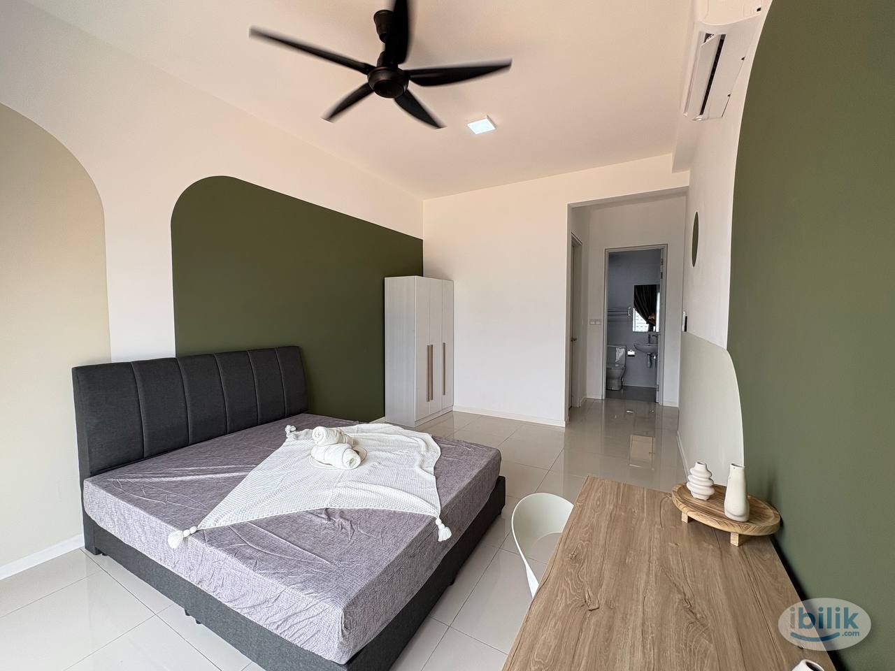 Master Room at Nadayu 801 @ Subang Murni, Shah Alam - Image 1