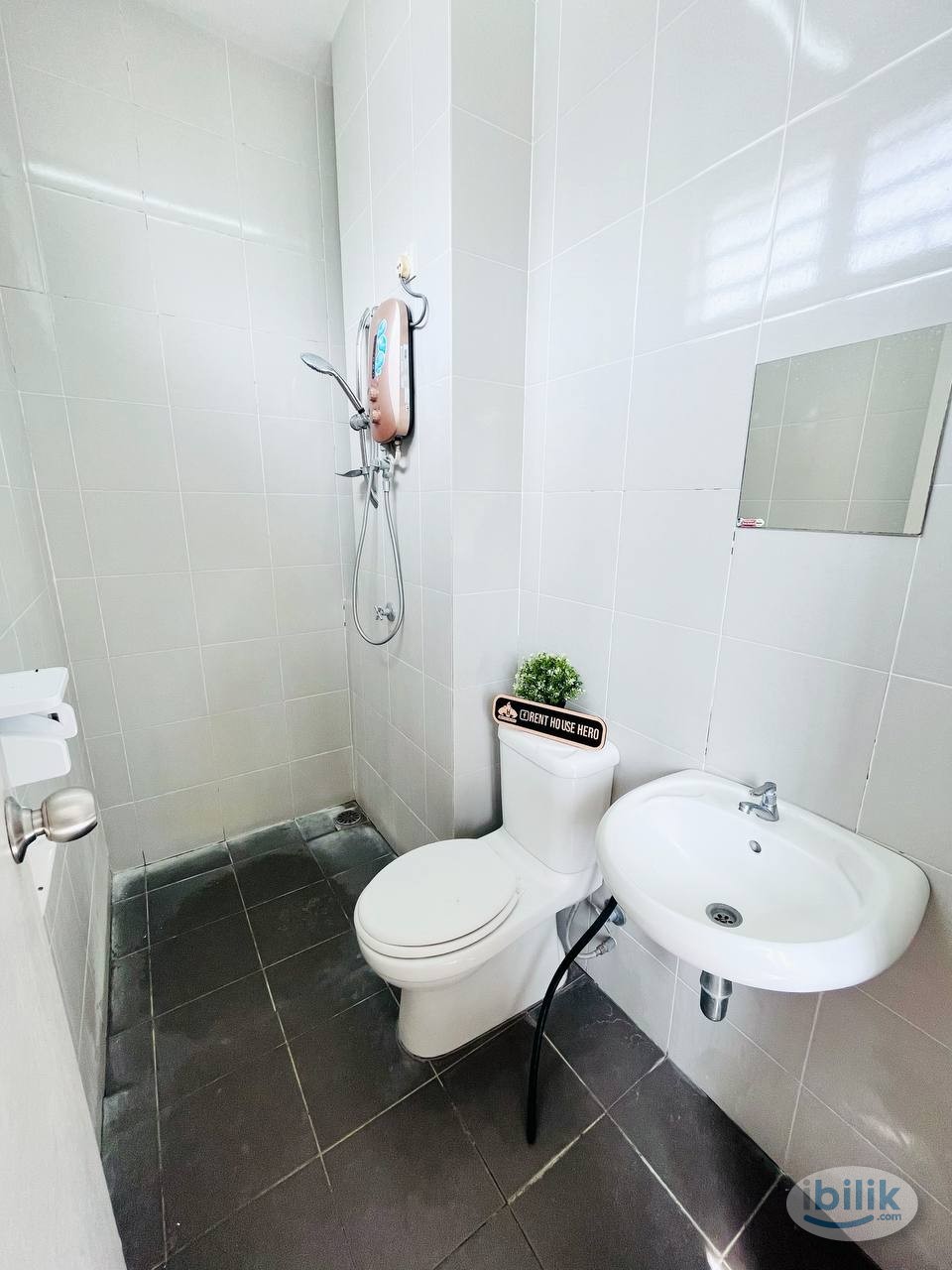 🏡 BILIK SEWA MURAH @ Dahlia Apartment S2, Seremban 2 – Bilik Single untuk Disewa! - Image 2