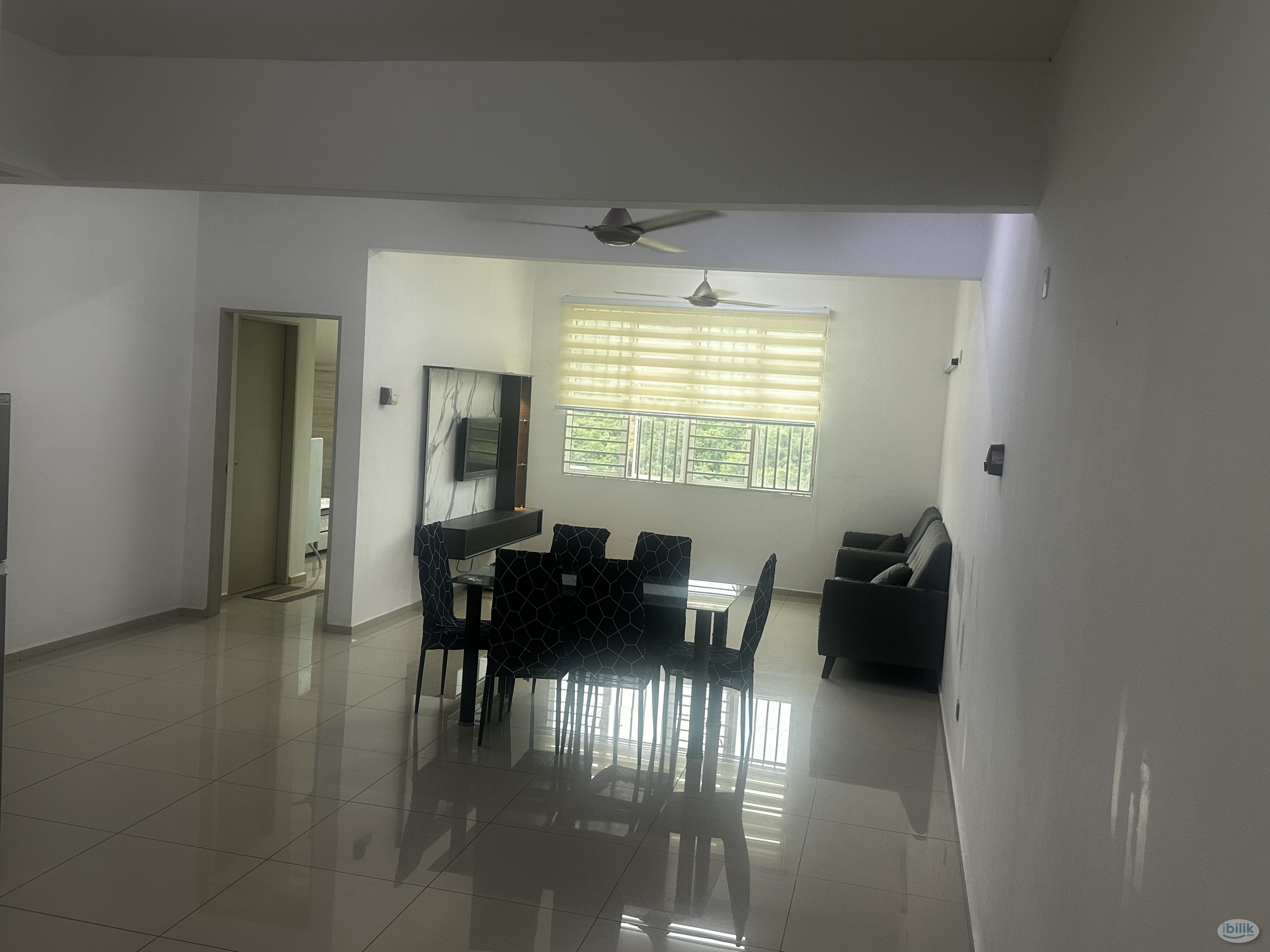 Master Room at Ehsan Residence, Sepang - Image 3