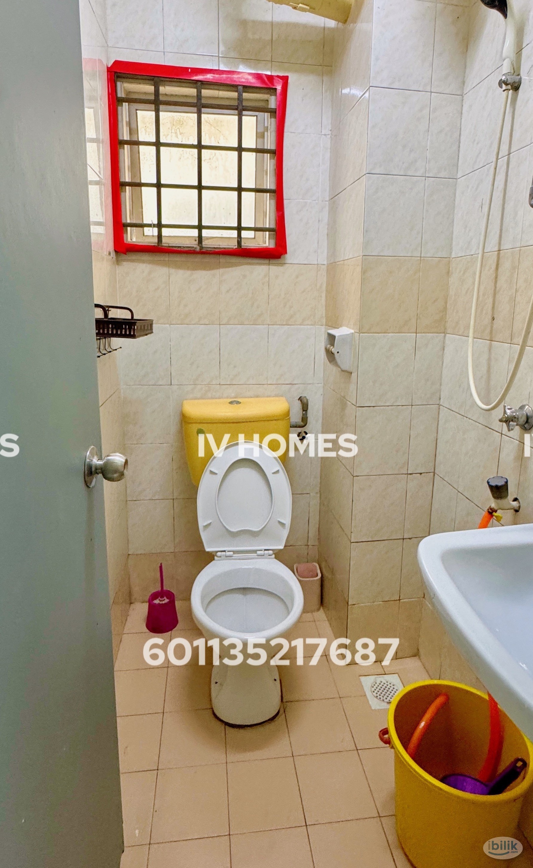 Aircond Master Room w Private Bathroom w FREE Utilities & WIFI 🛜 at Flora Damansara, Damansara Perdana - Image 4