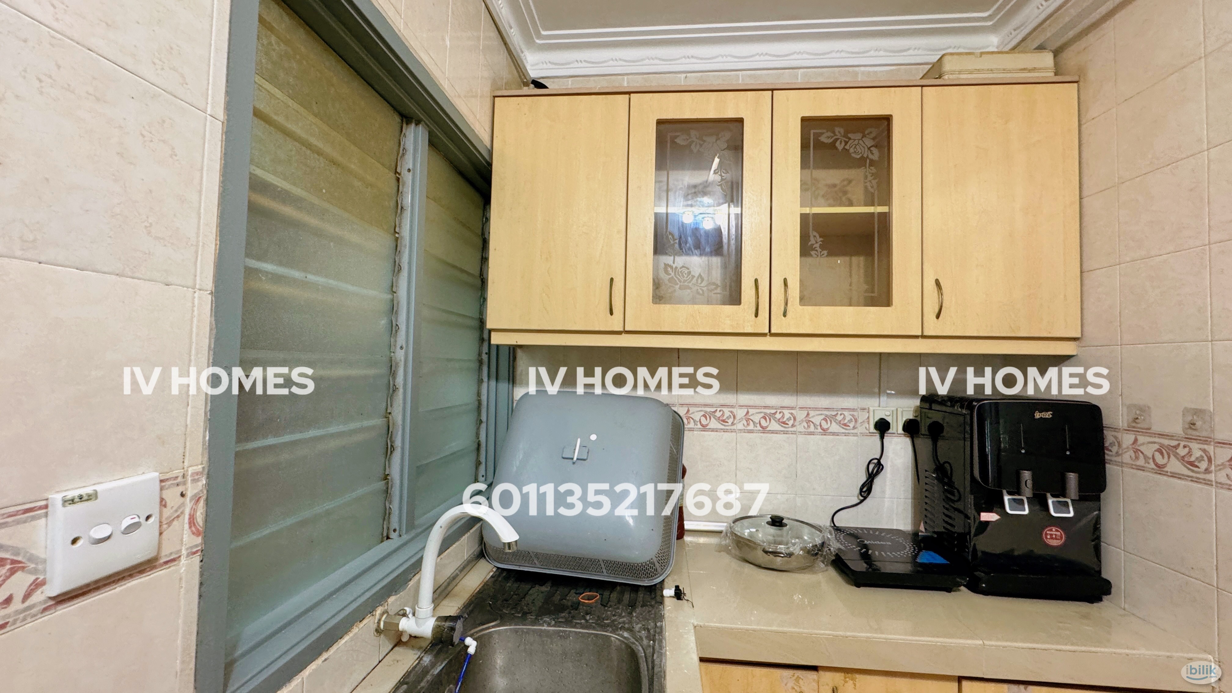 Aircond Master Room w Private Bathroom w FREE Utilities & WIFI 🛜 at Flora Damansara, Damansara Perdana - Image 5