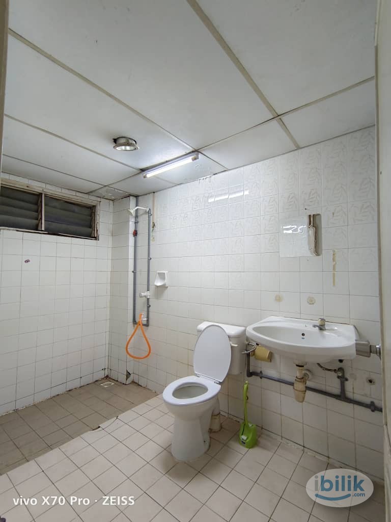 Single Room at Johor Bahru, Johor - Image 5