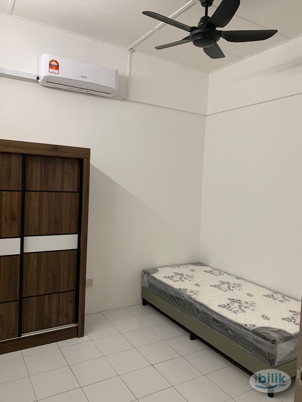 Master Room Includes Utility @ Prima Bayu Apartment, Taman Bayu Perdana, Klang - Image 2