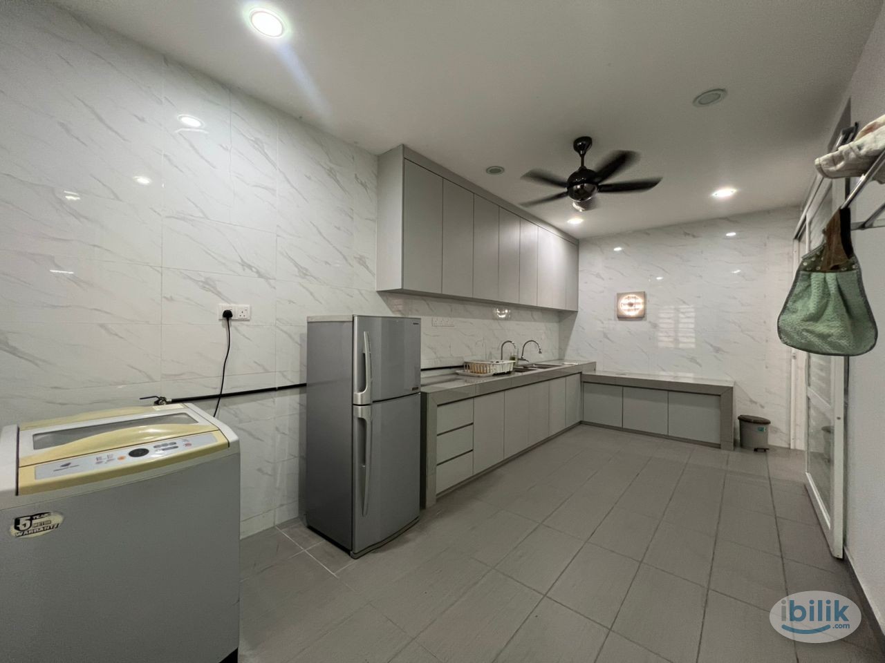 🔒🔒DECCA RESIDENCE, KAJANG BILIK SEWA WANITA - Image 5