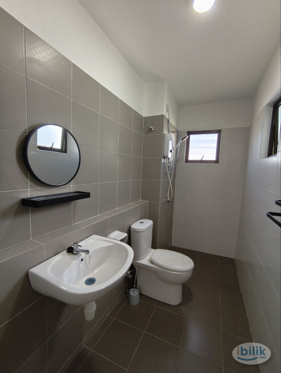 🔒🔒 KOTA SERIEMAS, NILAI CEMPAKA SERI 1 TOWN VILLAS - Image 5