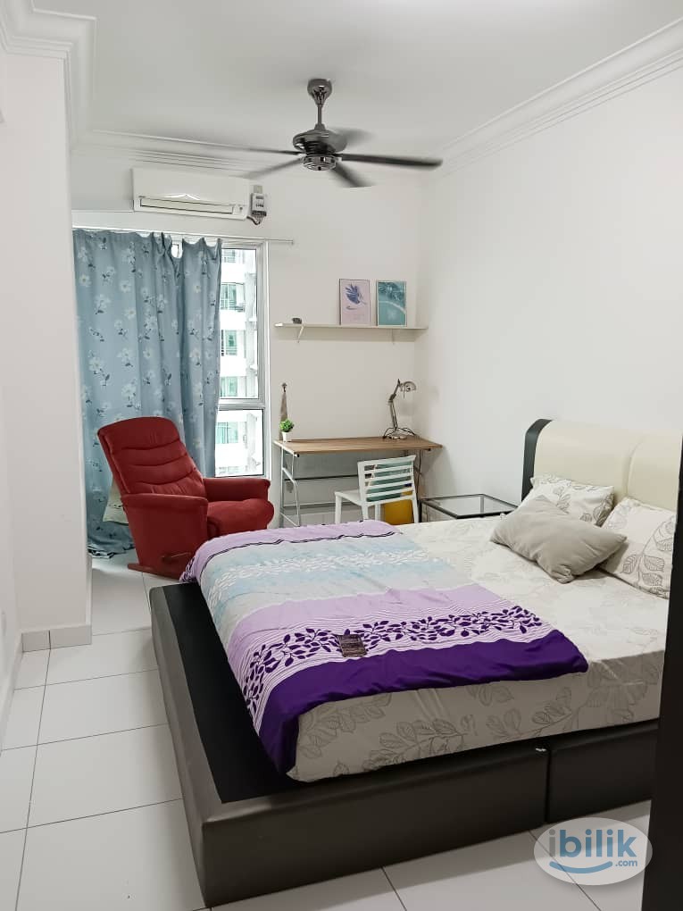 BIG ROOM ELIT HEIGHT BAYAN BARU NO ATT BATHROOM FOR RENT - Image 2