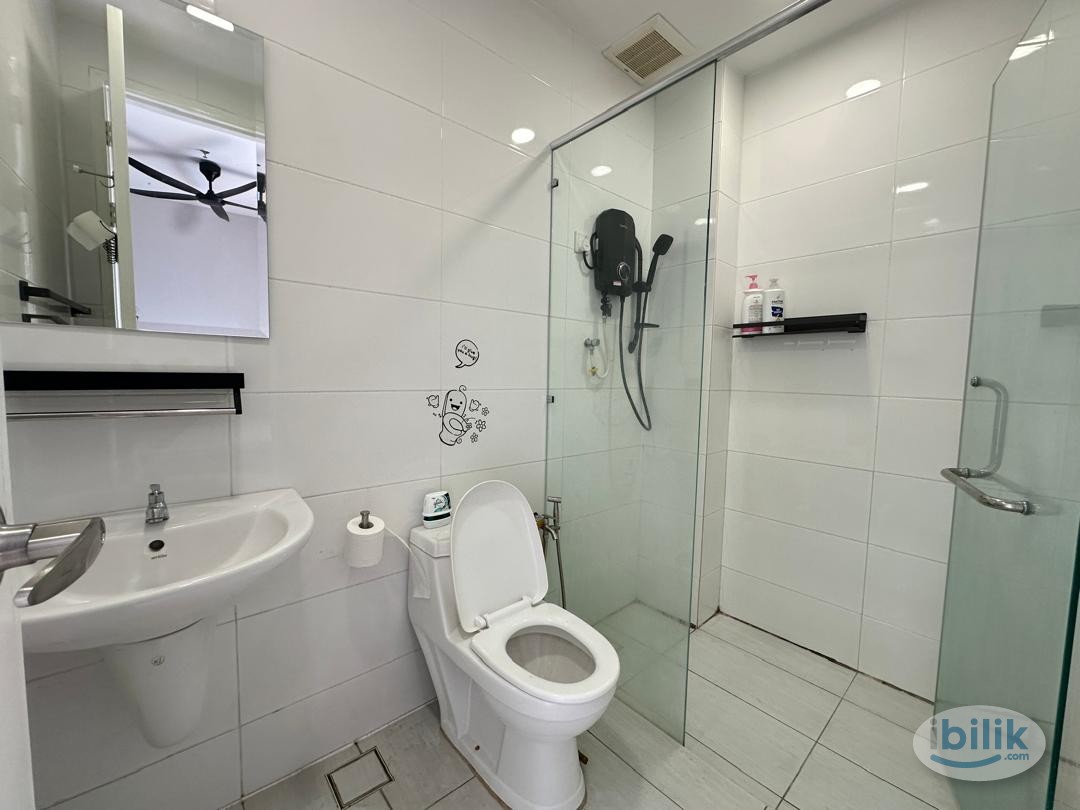 Master Room at Kota Laksamana Utama, Bandar Melaka - Image 3