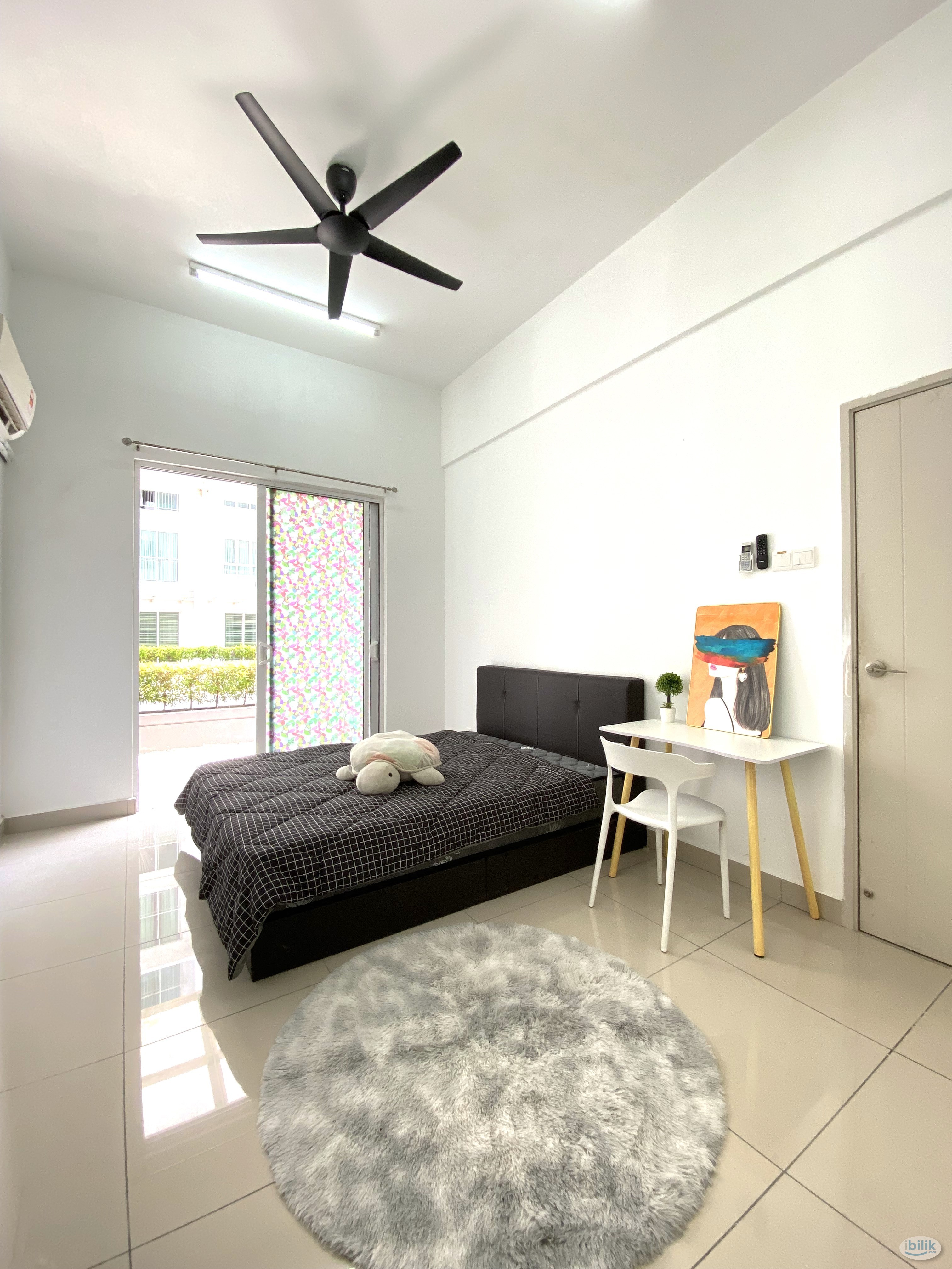 Master Room at Sungai Ara, Penang - Image 1