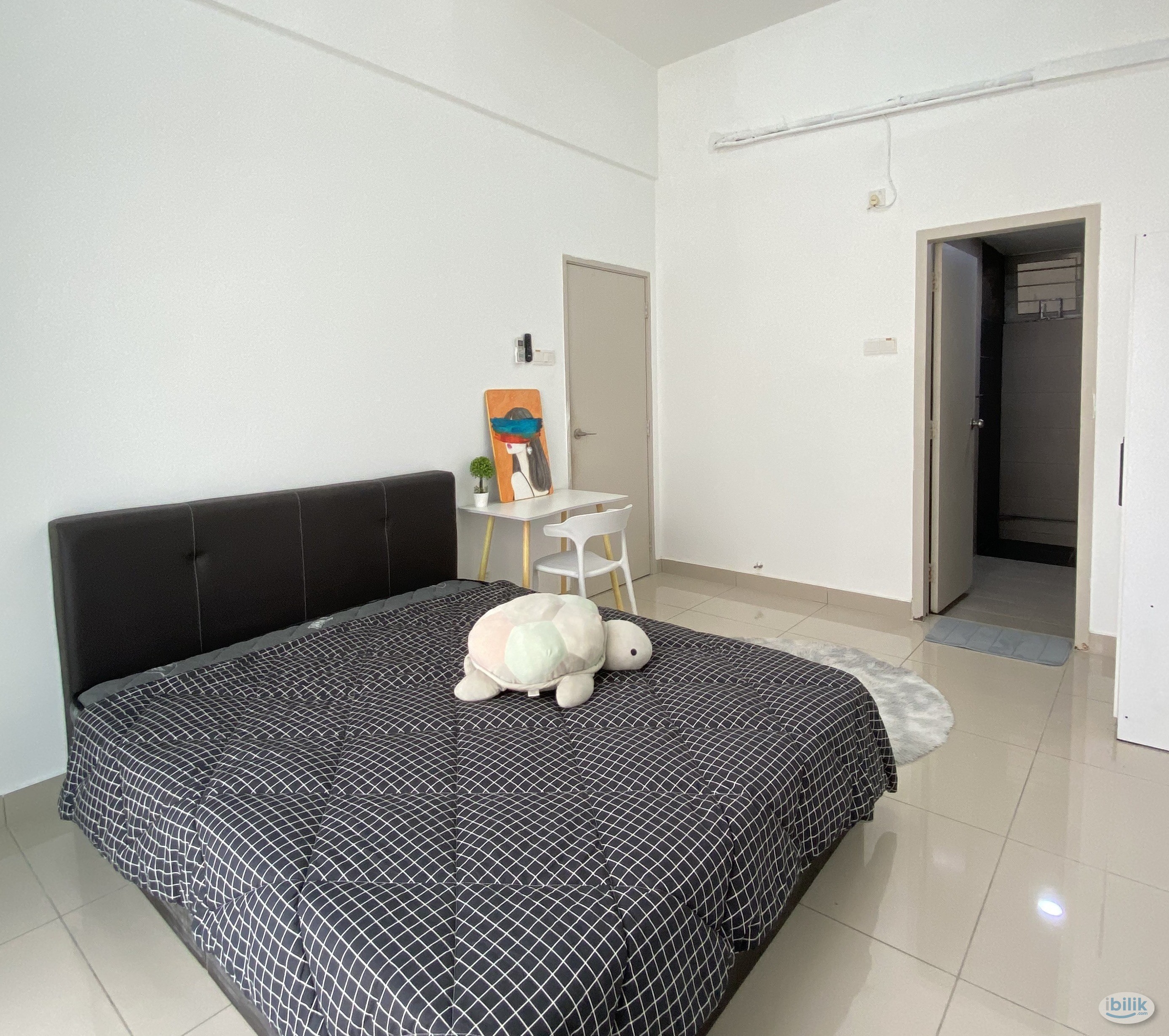 Master Room at Sungai Ara, Penang - Image 2
