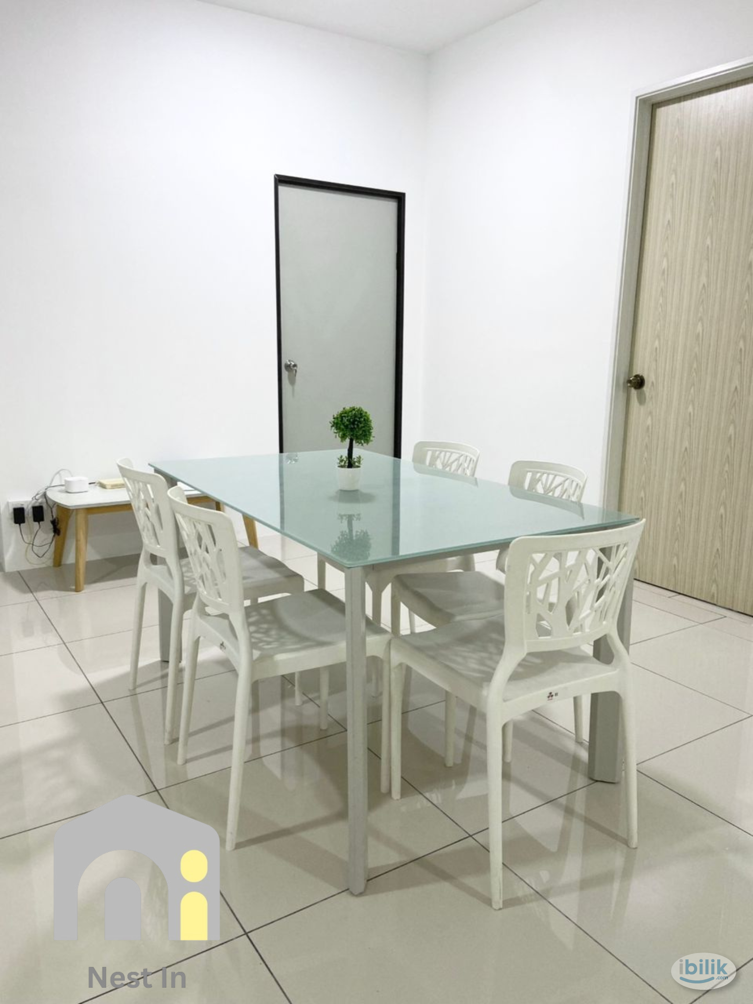 Middle Room at Bayan Lepas, Penang - Image 4