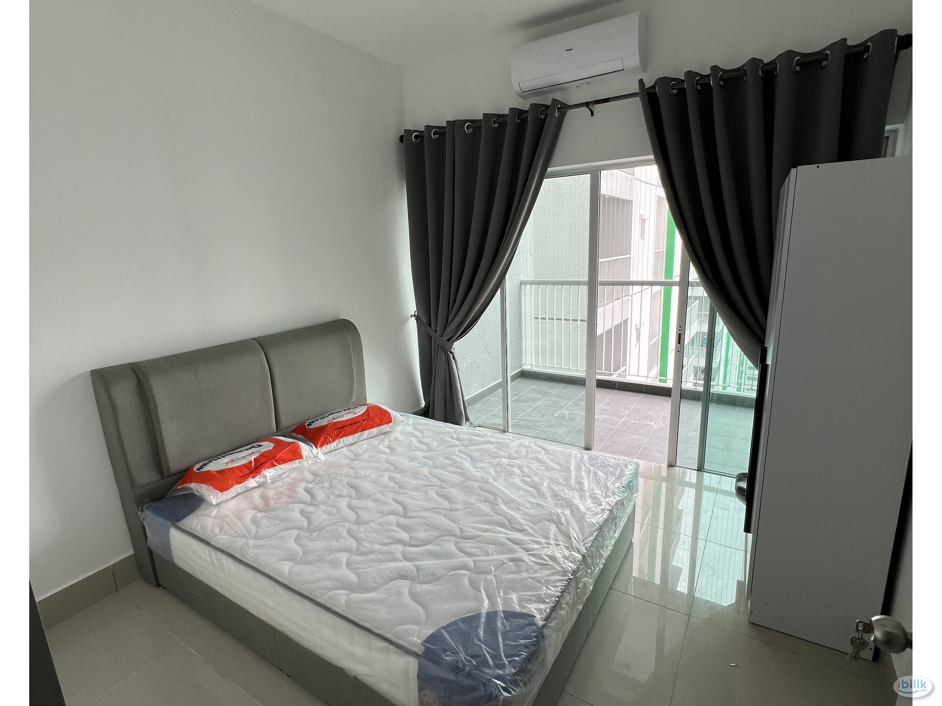 Small, Medium & Master Room at Razak City Residences, Sungai Besi - Image 4