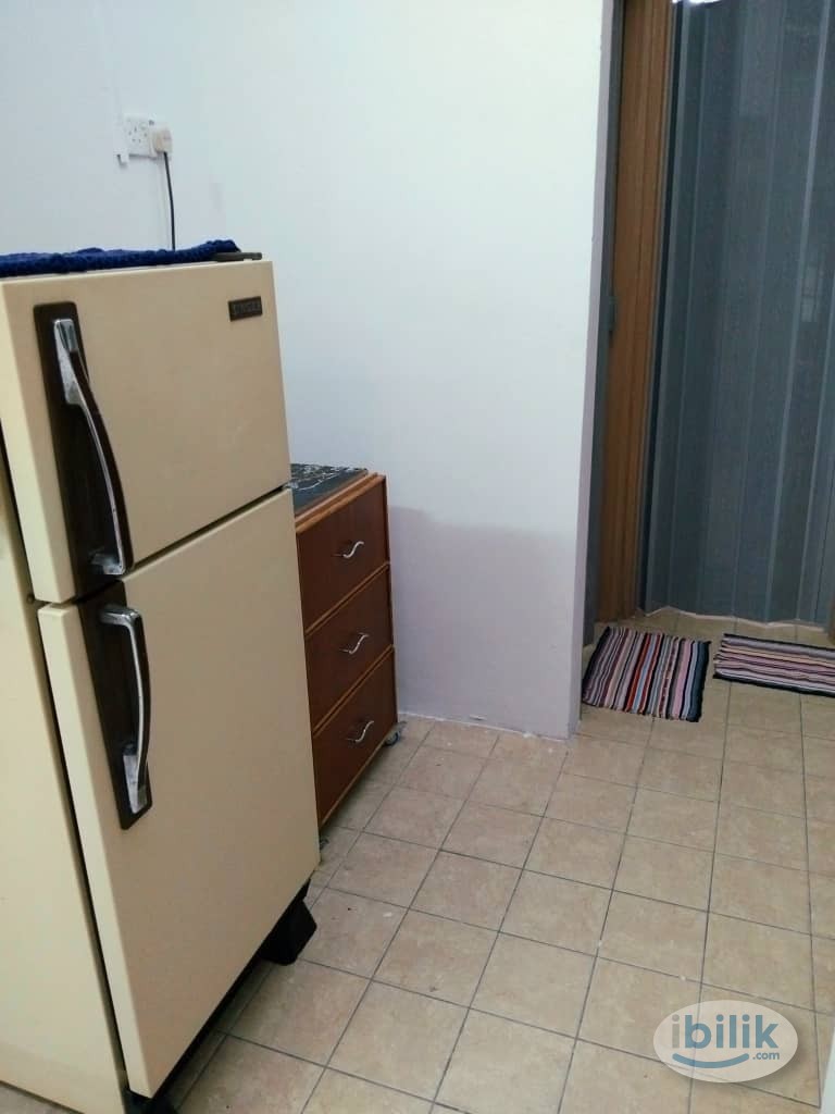 Single Bedroom For Rent @RM 300 (FEMALE ONLY) - Image 2