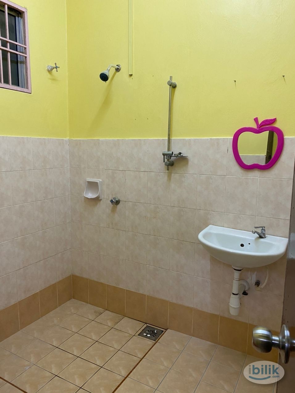 Single Room at Taman Tun Perak, Rawang - Image 3