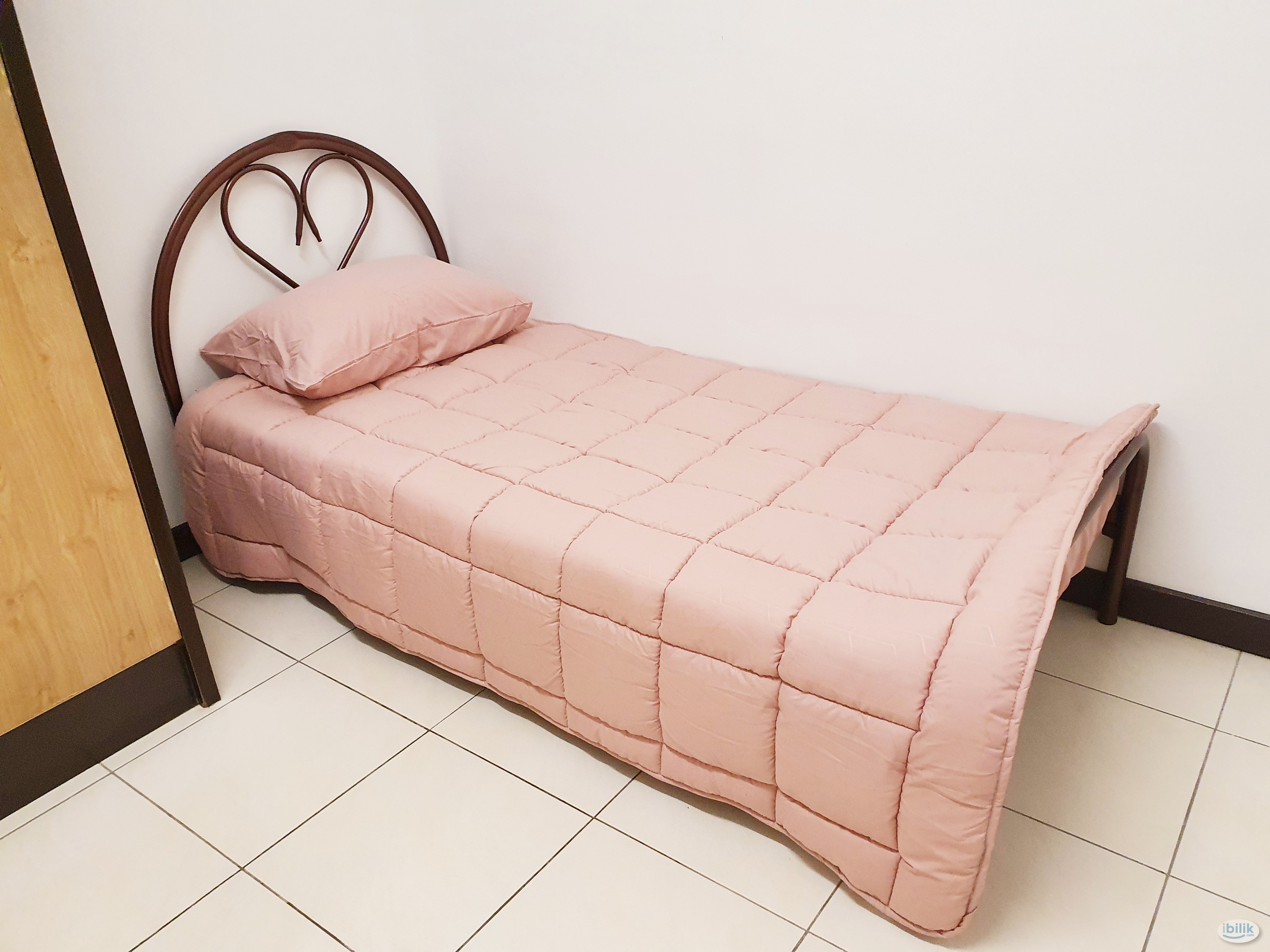 Middle Room for Malaysian Chinese RM680 - Image 1