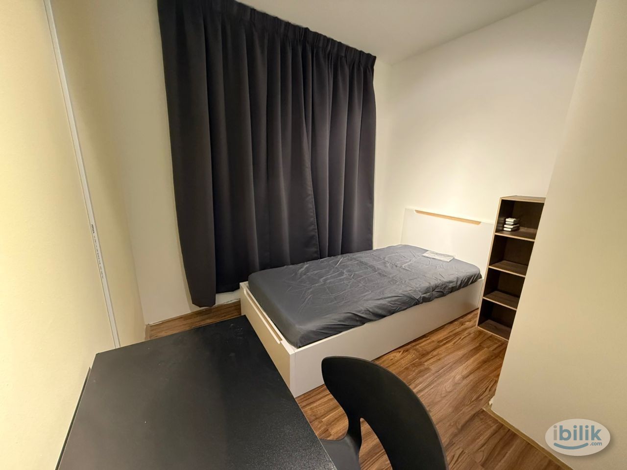 Beautiful Room For FEMALE house to Rent @ ARTE Subang West - Image 3