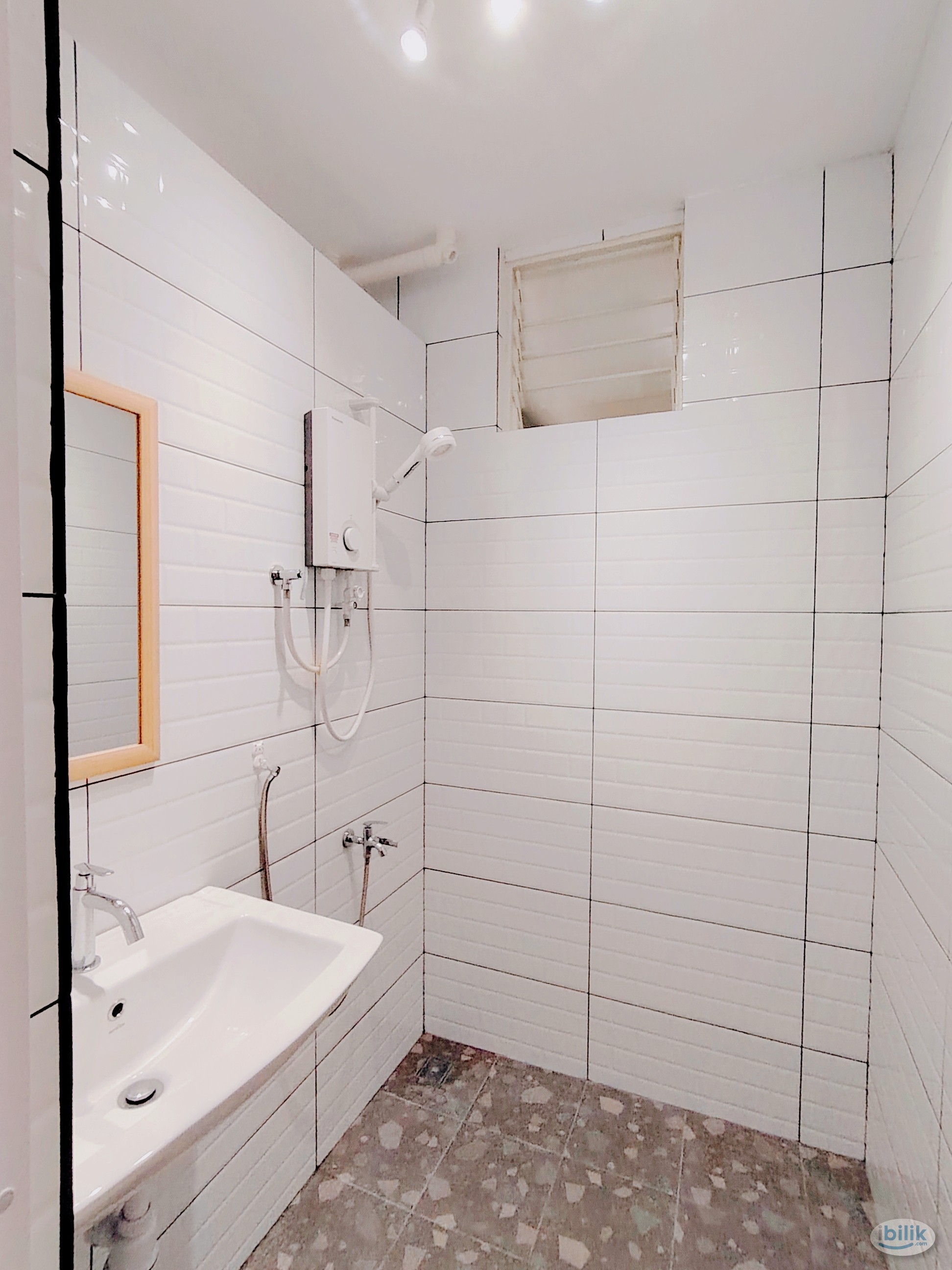 Master - Big Room for rent - Direct Owner - Idaman Selasih Pulau Pinang - Image 5