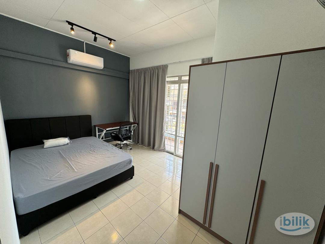 ID Design Beautiful Medium Room For Rent @ Bandar Puteri - Image 1