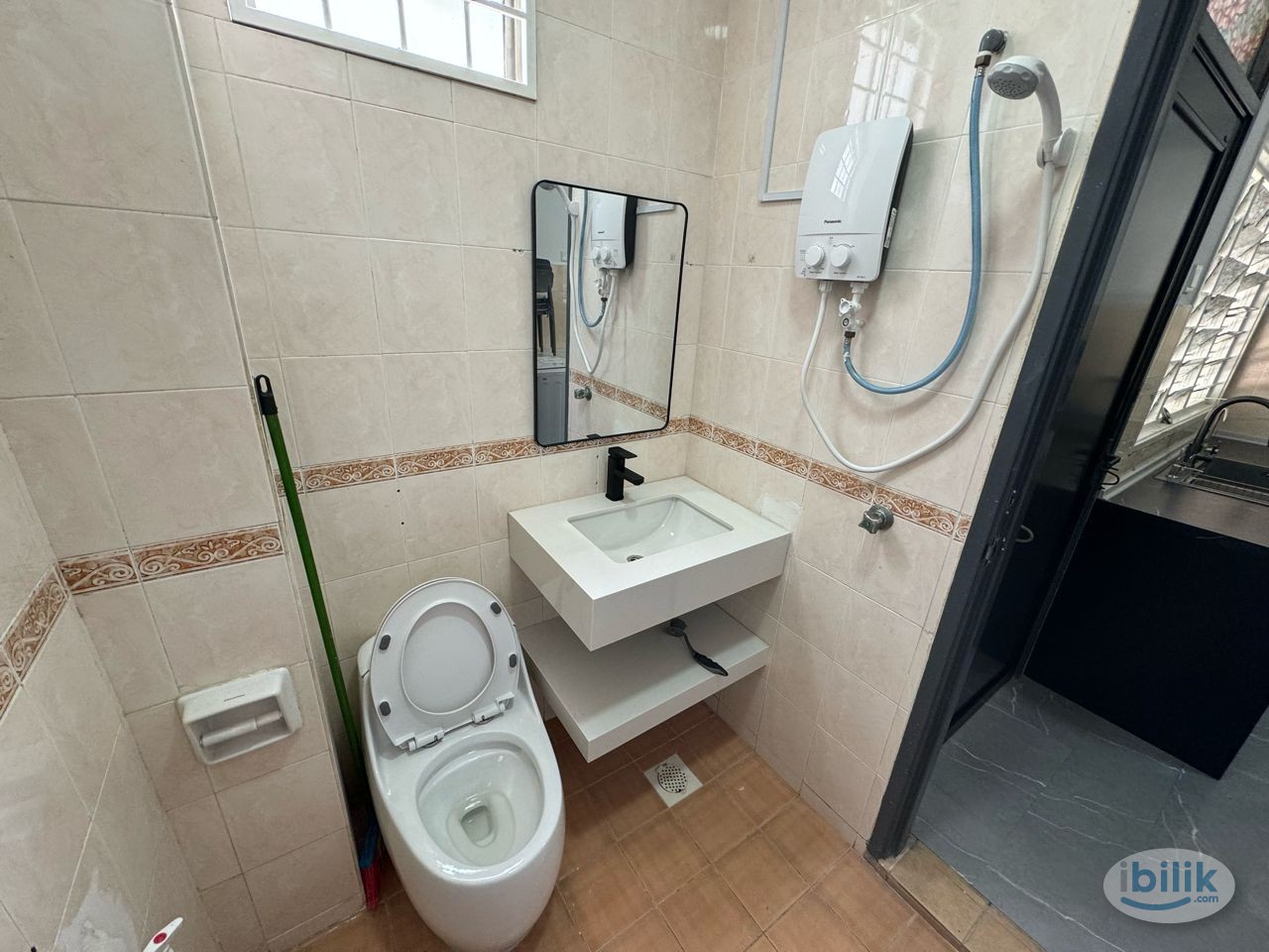 ID Design Beautiful Medium Room For Rent @ Bandar Puteri - Image 2