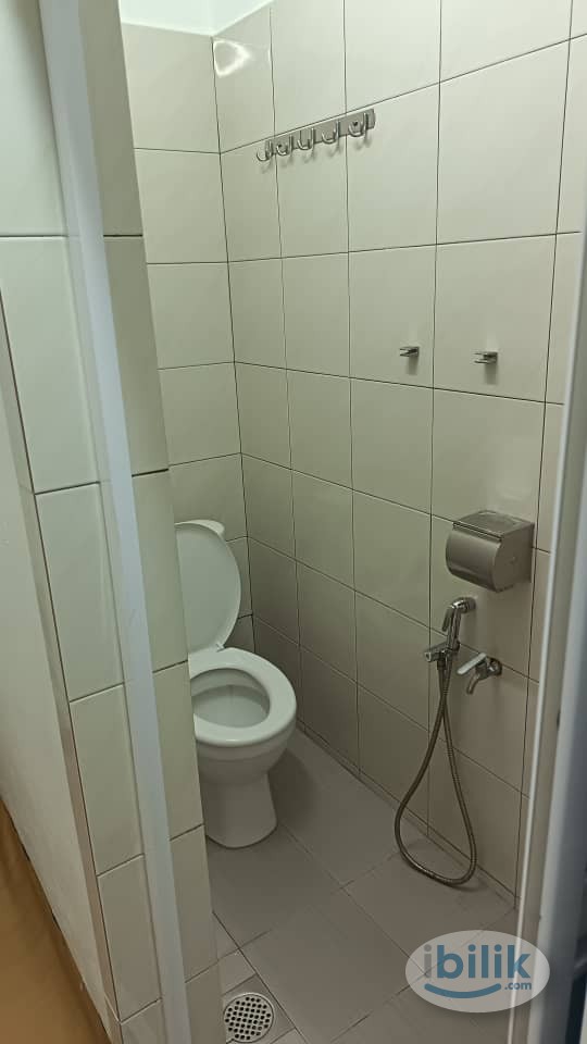 Room attached with Bathroom (Landed House , 1 Car Parking ) - Image 3