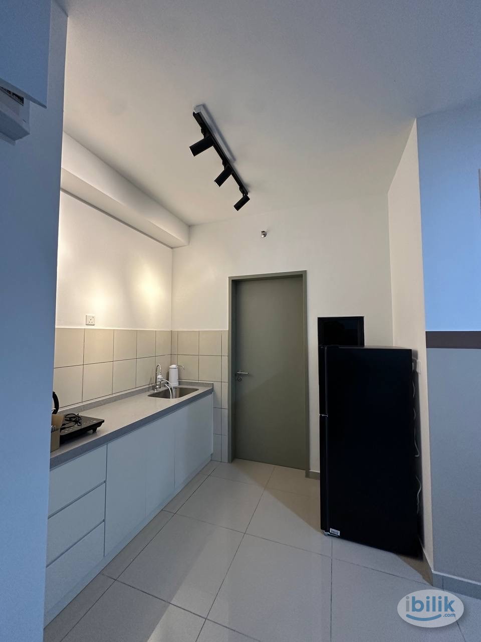Damansara Perdana Master Room, ( FREE Utility + WIFI ) - Image 4