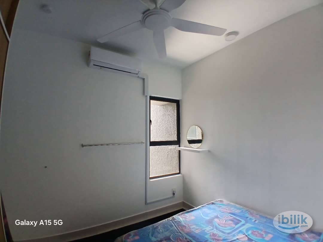 Middle Room at Kota Warisan, Sepang - Image 3