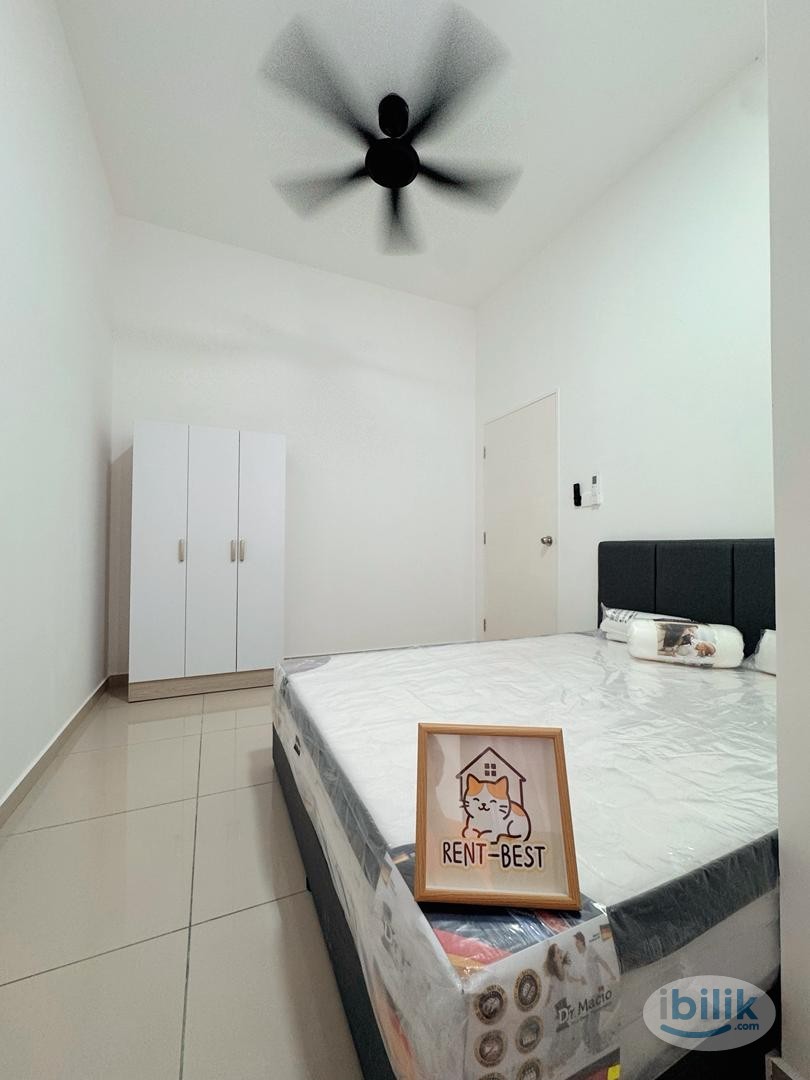 Cozy Middle Room Fully furnished | Utilities included near Bandar Enstek, Nilai - Image 2