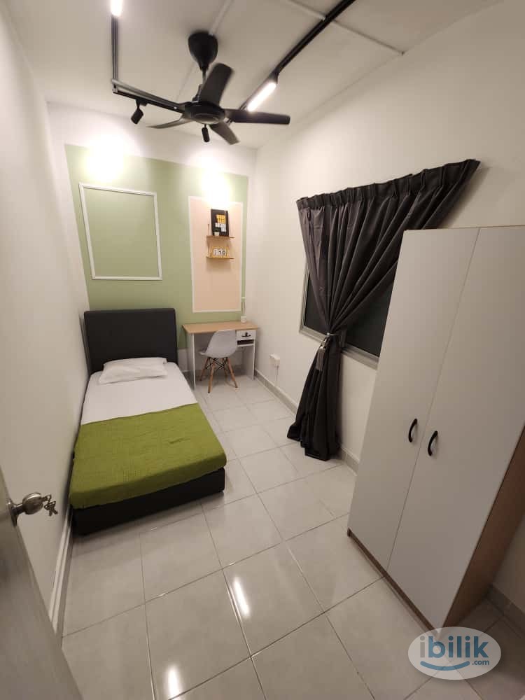 Single Room at Main Place Residence, UEP Subang Jaya - Image 2