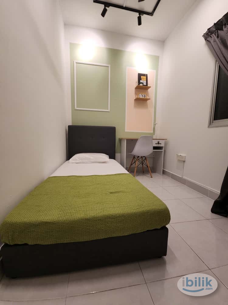 Single Room at Main Place Residence, UEP Subang Jaya - Image 1