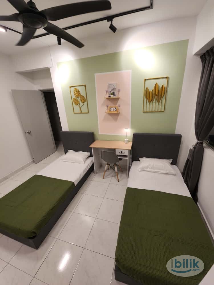 Master Room at Main Place Residence, UEP Subang Jaya - Image 2