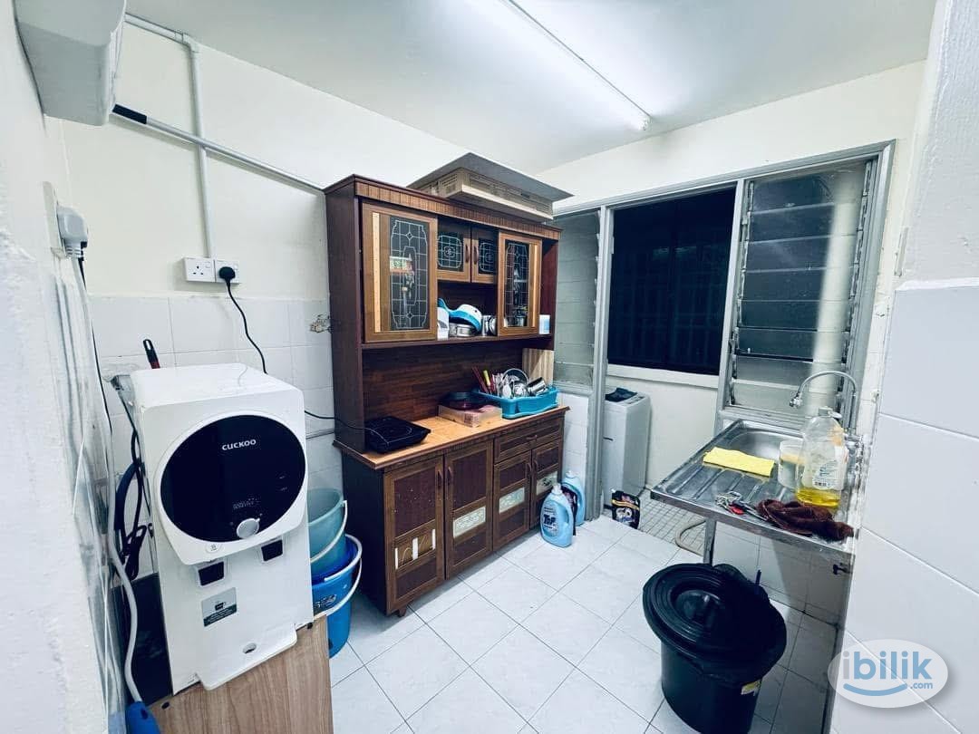 Single Room at Desa Relau 2, Penang - Image 3
