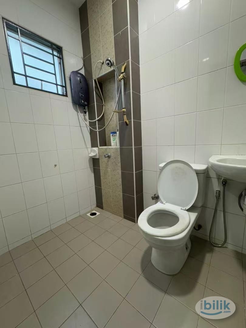 🔥 Zero Depo🔥 1 Month Depo  | 🏡 Fully Furnished Single Room At BU 🛏️| 🚶‍♀️Only 9-min Walk to MRT Bandar Utama 🚇 - Image 2